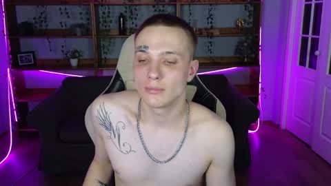 im Kai ntmu online show from April 7, 3:12 pm