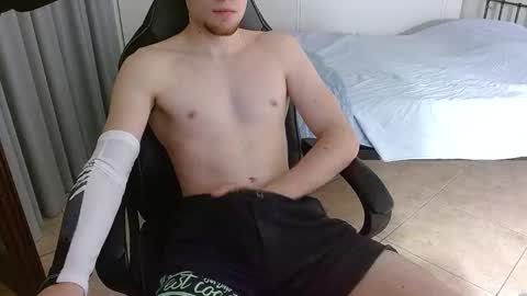 DreamBoy online show from September 19, 2:13 am