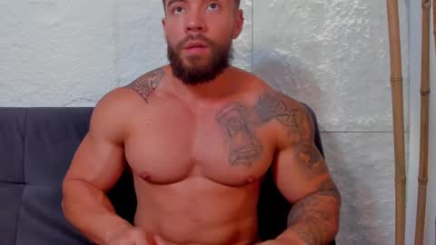 Snapshot of dreammr1 chatting on March 11, 5:57 pm cris online show from March 11, 5:57 pm