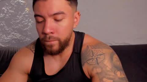 Snapshot of dreammr1 chatting on October 10, 3:55 pm cris online show from October 10, 3:55 pm