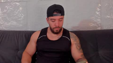 Snapshot of dreammr1 chatting on October 19, 6:41 pm cris online show from October 19, 6:41 pm