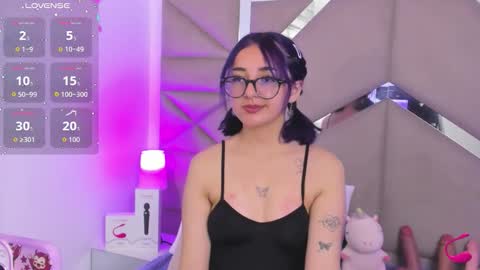 dreammy_kitty online show from February 28, 1:45 pm