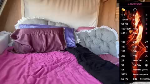 dreamofbarbiex online show from October 24, 10:00 am