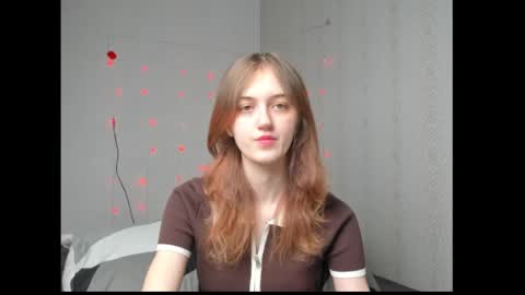 dreamy_pollyyy online show from March 15, 11:27 am