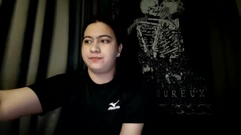 Snapshot of dreamycreamyst chatting on January 26, 6:07 am dreamycreamyst online show from January 26, 6:07 am