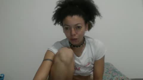 DreamyLatina online show from September 23, 1:41 am