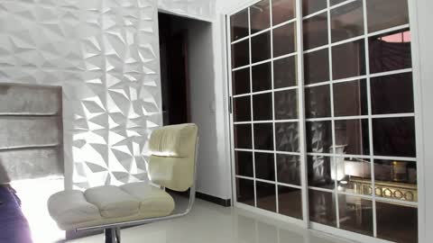 Snapshot of drekev_ chatting on January 16, 11:15 am Kevin online show from January 16, 11:15 am