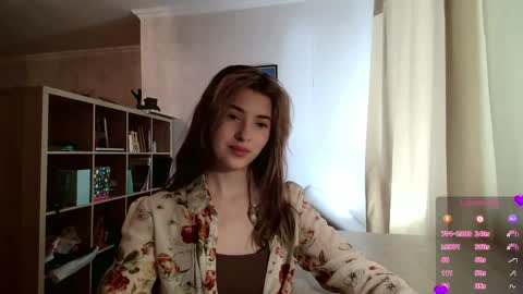 Dia online show from March 14, 11:15 am