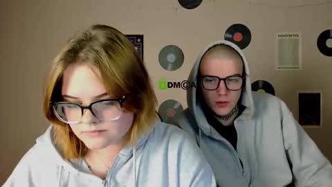 drew_soft_ online show from November 25, 7:36 pm