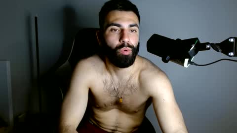 drewwho_ online show from April 13, 10:26 pm