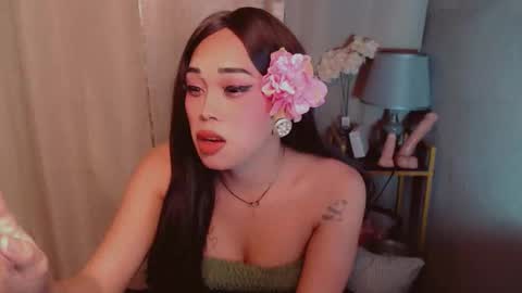 Dreyana online show from November 17, 6:14 pm