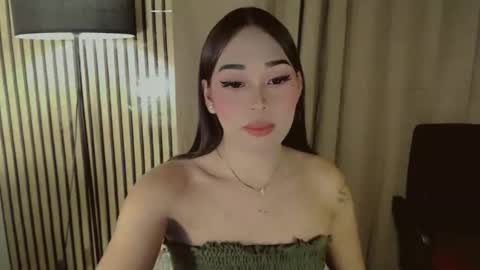 Dreyana online show from November 23, 1:55 pm