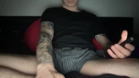 Snapshot of dreykof chatting on January 8, 9:17 pm Dreykof online show from January 8, 9:17 pm