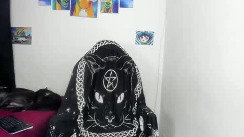 Snapshot of driana_ate chatting on October 15, 10:32 pm Driana online show from October 15, 10:32 pm