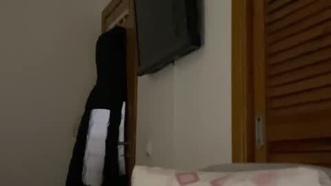 drillest4l online show from December 3, 7:43 am