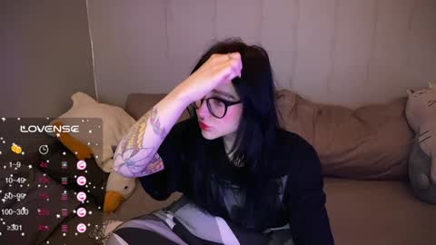 Tara  Sonny online show from January 6, 11:52 pm