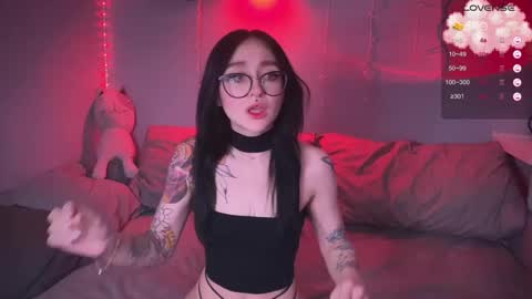 Tara  Sonny online show from February 11, 12:17 am