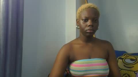 Snapshot of drip_doll_ chatting on January 19, 6:06 am Kimberly online show from January 19, 6:06 am