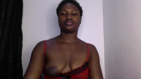 Snapshot of dripping_luna chatting on December 21, 4:57 pm dripping_luna online show from December 21, 4:57 pm