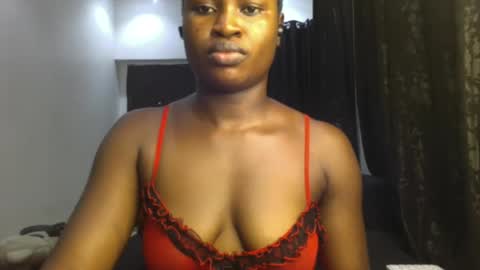 Snapshot of dripping_luna chatting on January 29, 12:01 am dripping_luna online show from January 29, 12:01 am