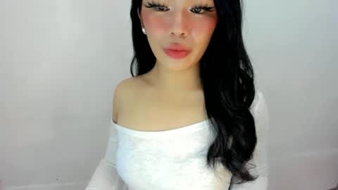 Snapshot of dripqueenxoxo chatting on September 15, 8:09 pm miss. Erika online show from September 15, 8:09 pm