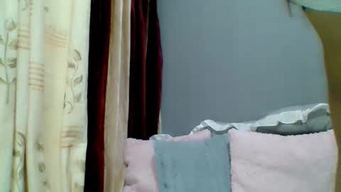 Snapshot of dripqueenxoxo chatting on April 30, 3:07 pm miss. Erika online show from April 30, 3:07 pm