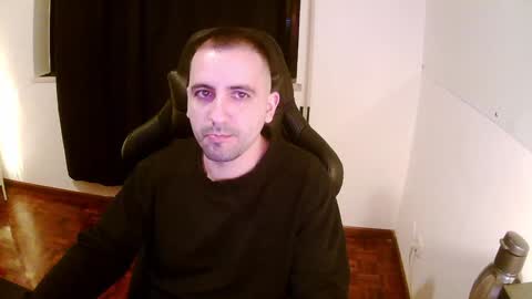 droooooones online show from February 7, 9:04 pm