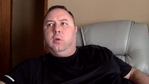 Snapshot of drow0909 chatting on February 27, 2:21 pm Drow online show from February 27, 2:21 pm