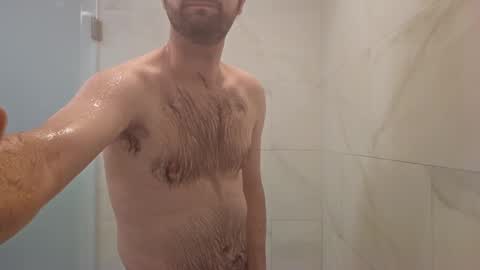 Snapshot of drpeppper456 chatting on March 5, 3:51 am uncutgem92 online show from March 5, 3:51 am