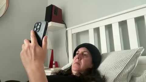 Dr. Resa online show from April 3, 7:17 am