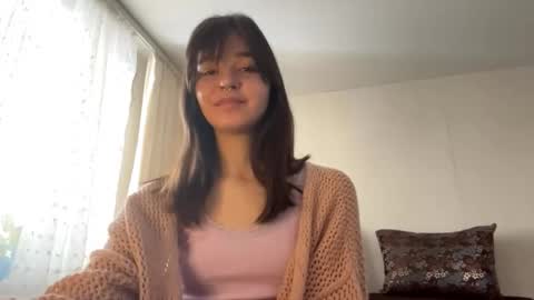 Snapshot of drusillachamber chatting on February 19, 7:26 am Marry online show from February 19, 7:26 am