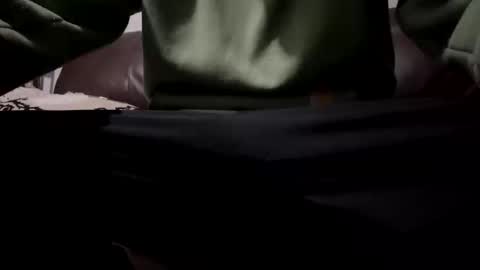 Snapshot of dryjerkoff chatting on December 1, 11:15 am dryjerkoff online show from December 1, 11:15 am