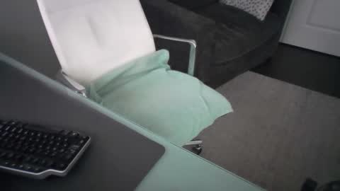 Snapshot of ds689655 chatting on February 5, 8:25 pm ds689655 online show from February 5, 8:25 pm