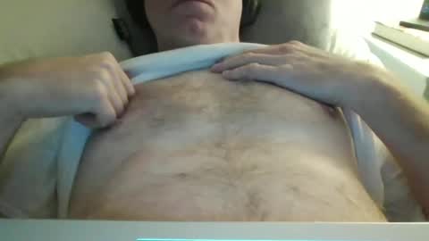 Snapshot of dsb55 chatting on October 8, 5:16 am dsb55 online show from October 8, 5:16 am