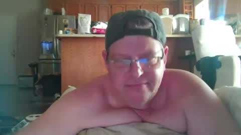 Snapshot of dsheist94545 chatting on July 30, 2:21 am dsheist94545 online show from July 30, 2:21 am