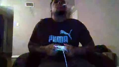 Snapshot of dsmoov_ chatting on November 14, 2:10 am SmoovFanz online show from November 14, 2:10 am