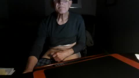 DublNikl online show from December 31, 7:42 am