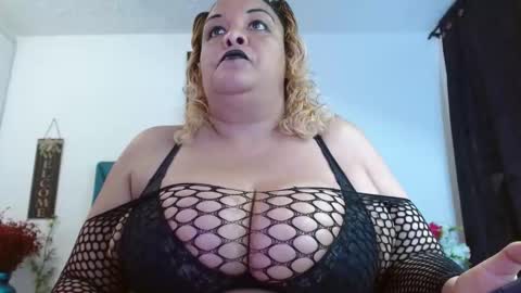 Snapshot of dubraska1 chatting on October 18, 9:04 pm Dubraska online show from October 18, 9:04 pm