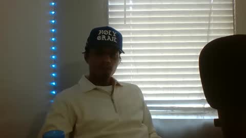 Snapshot of dubz07 chatting on April 23, 1:57 pm dubz07 online show from April 23, 1:57 pm