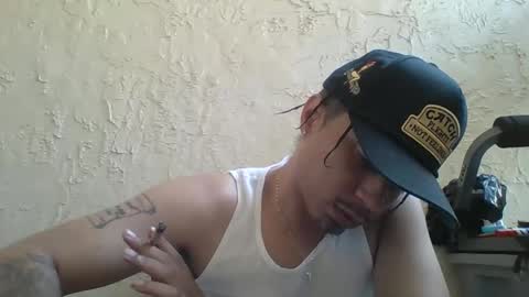 Snapshot of dubz07 chatting on May 28, 1:08 pm dubz07 online show from May 28, 1:08 pm