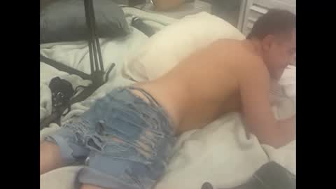 Dude online show from February 20, 7:10 am