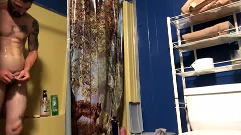 Snapshot of dugawuga chatting on October 8, 6:00 am dugawuga online show from October 8, 6:00 am