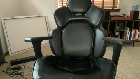 Snapshot of duke_london chatting on February 5, 6:04 pm Duke online show from February 5, 6:04 pm