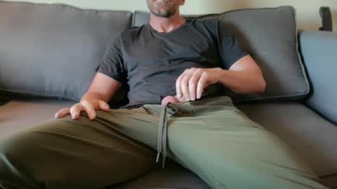 Snapshot of duke_london chatting on September 23, 12:02 am Duke online show from September 23, 12:02 am