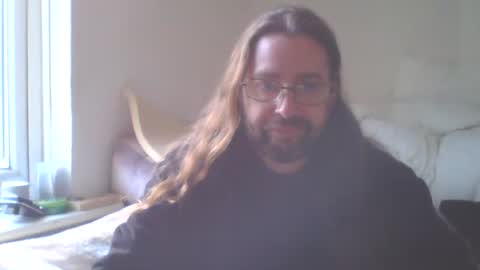 Snapshot of dukenucum73 chatting on December 9, 11:15 am chris online show from December 9, 11:15 am