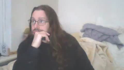 Snapshot of dukenucum73 chatting on December 31, 4:25 pm chris online show from December 31, 4:25 pm