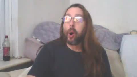 Snapshot of dukenucum73 chatting on October 26, 5:41 pm chris online show from October 26, 5:41 pm