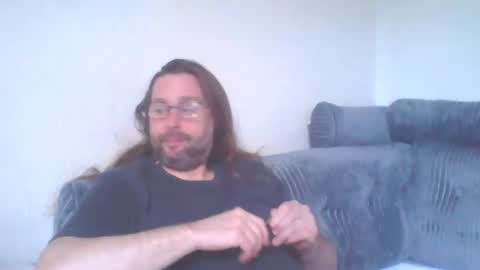 chris online show from April 18, 4:44 pm