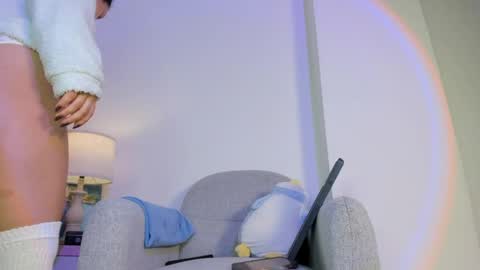 dulce__ammy online show from April 16, 12:50 pm