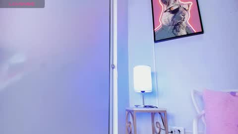 dulce__fiore07 online show from February 9, 12:20 pm